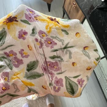 Yeni Sezon Elbise İlk Yıkamada Yırtıldı Değişim Talep Ediyorum