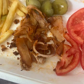 Kuru Ve Eski Döner, İlgisiz Müşteri Hizmeti Hayal Kırıklığı Yarattı