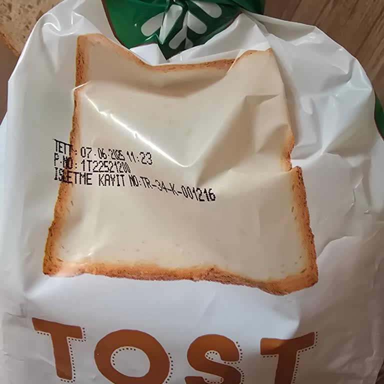 Migros Marketten Aldığım Tost Ekmeği Küflü Çıktı Sağlığımız Riske Girdi