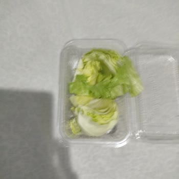 Çiğköftede Bayat Lavaş Ve Taş Gibi Sertlik Şikayeti