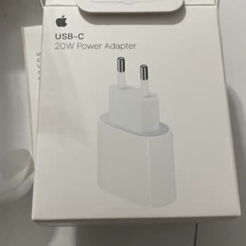 Aldığım Apple Adaptör Ve Kablo Sahte Çıktı