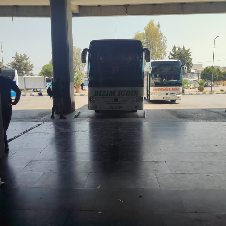 Otobüs Arızası, Koltuk Karmaşası Ve Klima Sorunu İle Mağduriyet