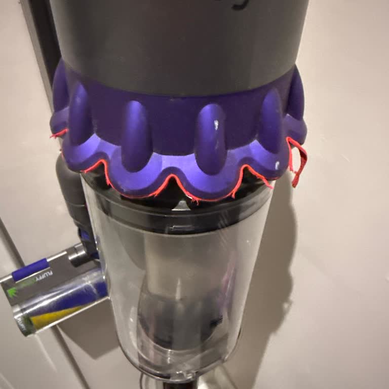 Dyson Gen5detect Süpürge Batarya Ve Başlık Sorunları