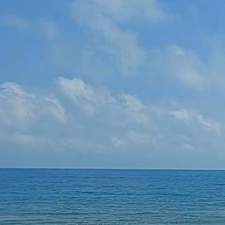 Cankurtaran Eksikliği Nedeniyle Denize Giremiyoruz