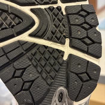 Kullanılmış Ayakkabı Gönderimi Ve Yetersiz Müşteri Hizmeti Deneyimi