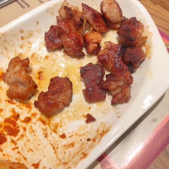 Yanmış Tavuk Ve Eksik Sosla Kötü Hizmet Deneyimi