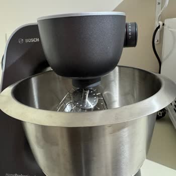 Bosch Mum5 Hamur Yoğurma Makinesi İlk Kullanımda Arızalandı, Servis Desteği Yok