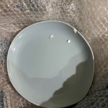 Kırık Gelen Pasta Tabakları Ve Çağrı Merkezine Ulaşamama Sorunu