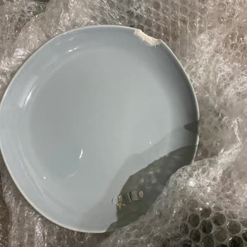 Kırık Gelen Pasta Tabakları Ve Çağrı Merkezine Ulaşamama Sorunu