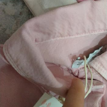 Zara'dan Gelen Ürünlerin Kullanılmış Ve Kusurlu Çıkması Hayal Kırıklığı Yarattı