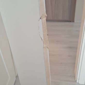 İkea’dan Sipariş Ettiğim Ürünün Kırık Parçası Hâlâ Gönderilmedi!