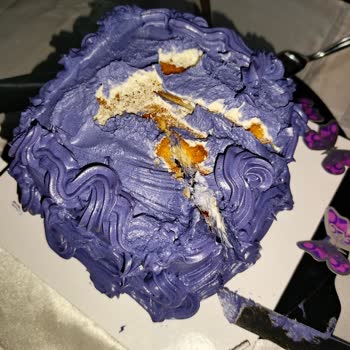 İzmir Pasta Siparişi By Simge Topaç Siparişimiz Hiçbir İsteğimizi Dikkate Alınmadan Hazırlanmış