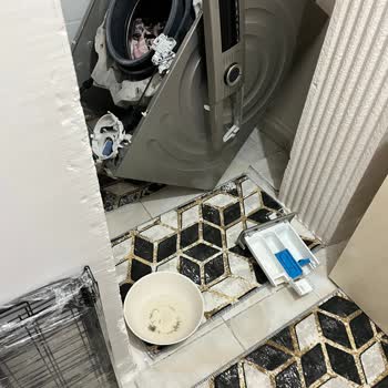 Bosch Çamaşır Makinesi Arızası Bir Yıldır Çözülmüyor, Servis Sorunlara Çözüm Bulamıyor
