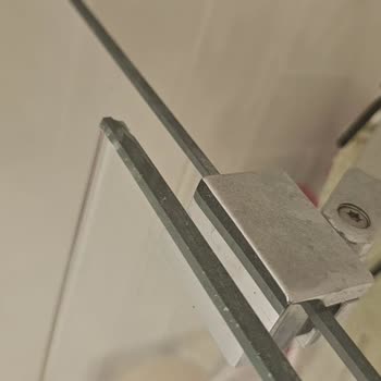 Güvenlik Riski Ve Yetersiz Servis: Hüppe Duşakabin Deneyimim