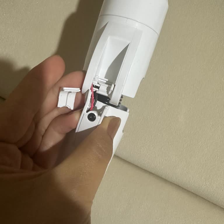 Icotech Şarjlı Süpürge Aparatında Kırılma Ve Garanti Sorunu