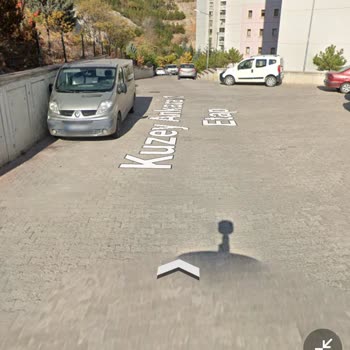 Alo 186 BEDAŞ Çağrı Merkezi Sokak Lambalarının Yanmaması Nedeniyle Evimizin Önü Karanlık