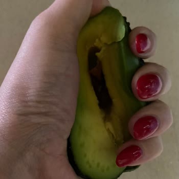 Getir'den Gelen Avokadolar Yenmeyecek Kadar Kötüydü