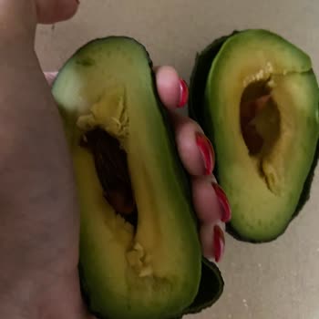 Getir'den Gelen Avokadolar Yenmeyecek Kadar Kötüydü