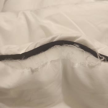 Yataş'tan Aldığım Yorganın Dikişleri Açıldı, Müşteri Hizmetleri Ve Mağaza Sorunuma Çözüm Sunmadı