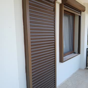 Sürekli Arızalanan Panjur Ve İlgisiz Servis Mağduriyeti