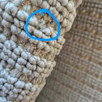 Aldığım Halılarda Defolar Ve Yoğun Makine Yağı Kokusu Var