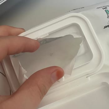 Sleepy Yenidoğan Islak Mendilde Küf Şoku: Bebeğim İçin Güvenli Değil!