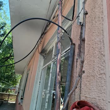 Fiber Kablo Değişimi Sonrası Evde Oluşan Düzensizlik Ve İlgisizlik