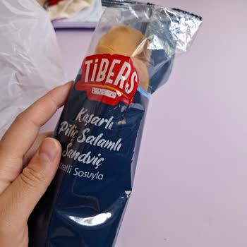 Taze Olmayan Sandviç Sağlığımı Riske Attı