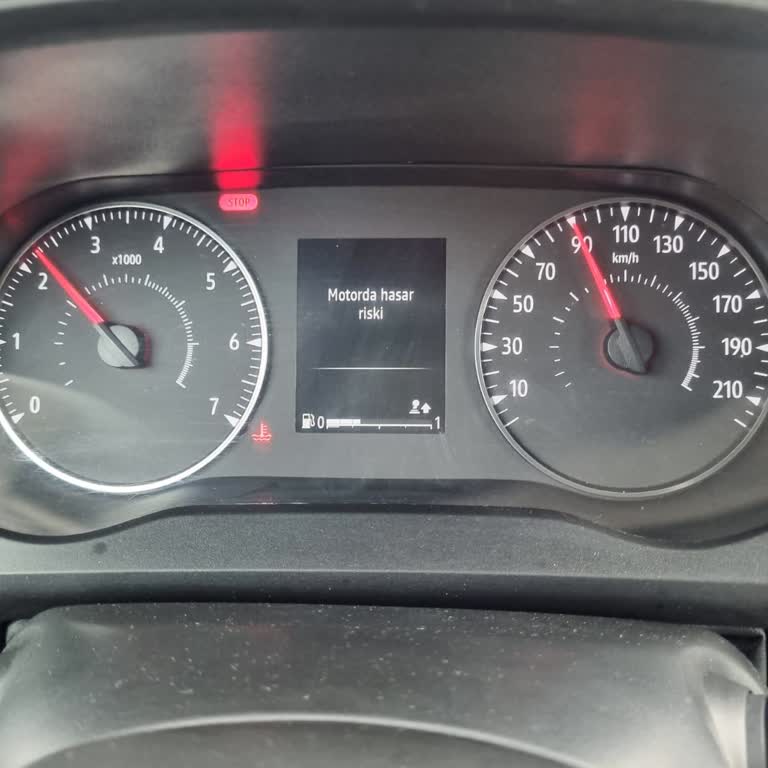 Yolda Kaldık, Servisten Destek Yerine Azar İşittik