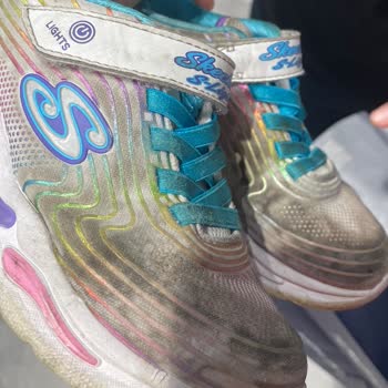 2 Ayda Kullanılmaz Hale Gelen Skechers Ayakkabılar İçin Talebim Reddedildi