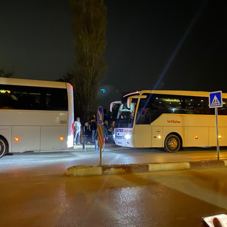 Kapadokya Turunda Geç Gelen Otobüs Ve Güvenlik Endişesi