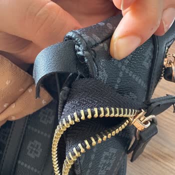 Fossil Çantanın Kulpları Kısa Sürede Koptu Mağaza Çözüm Sunmuyor