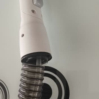 Koltuk Yıkama Makinesinin Hortumu Kısa Sürede Yırtıldı Yedek Parça Garanti Dışı