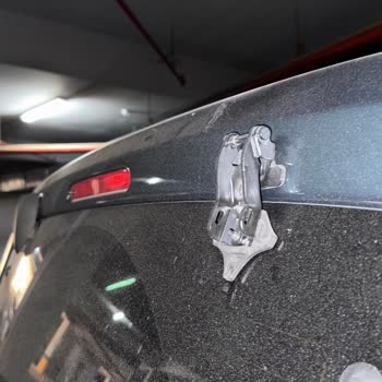 Bagaj Kapağı Onarımı Sürecinde Yaşanan Sürekli Sorunlar Ve Zaman Kaybı