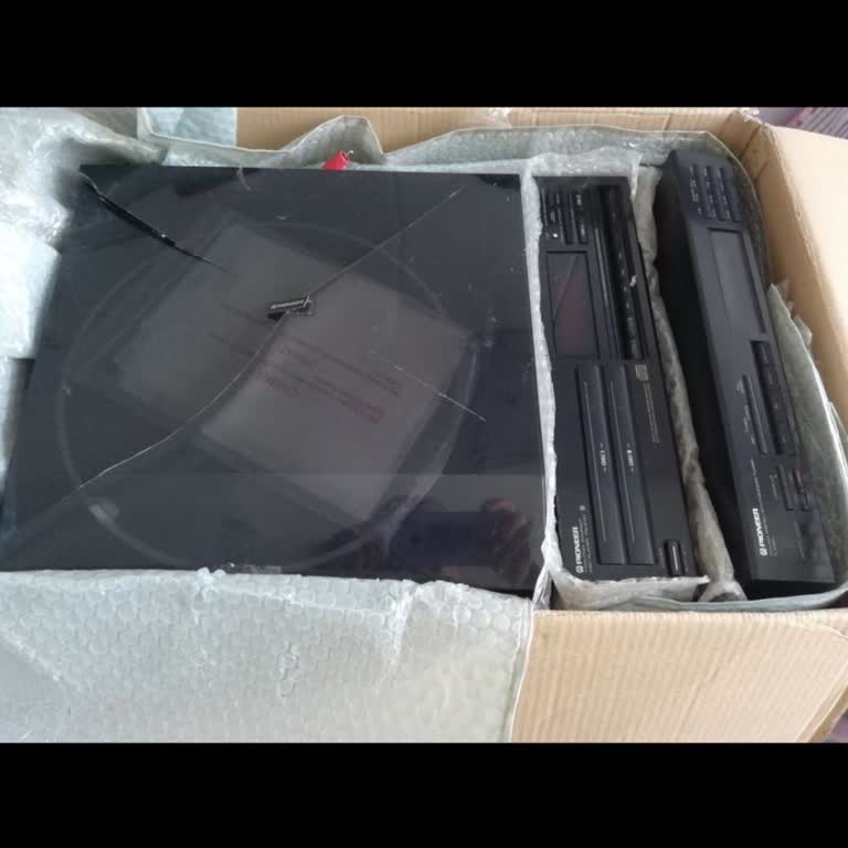 Kargo Sürecinde Müzik Setim Kırıldı Ve Parçası Kayboldu, Tazminat Talep Ediyorum