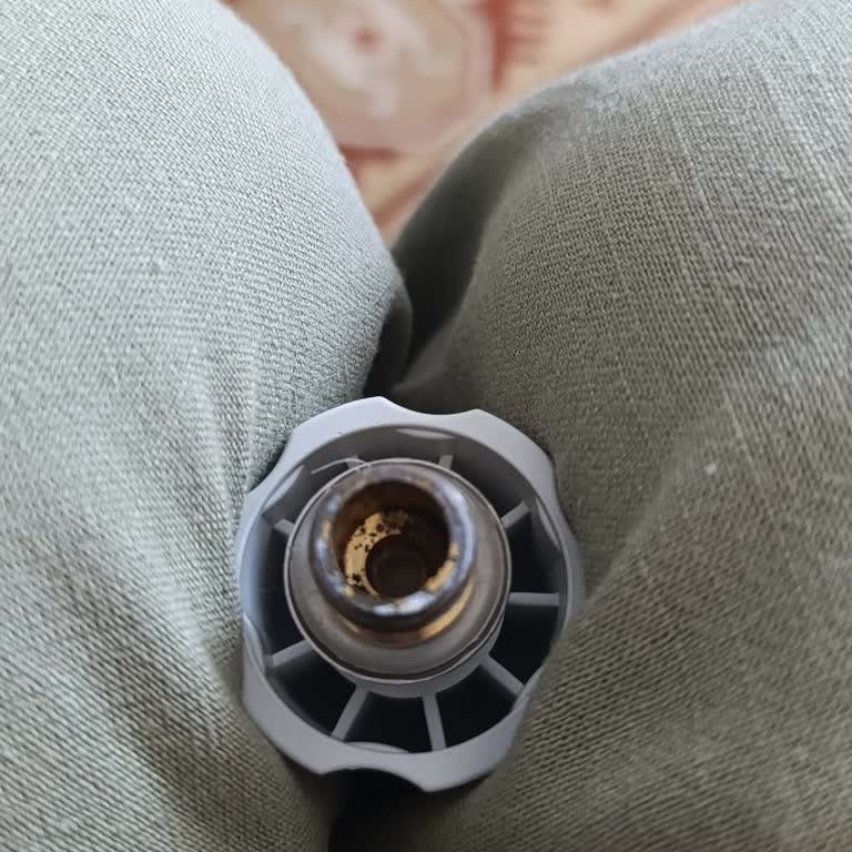 Teknosa'dan Alınan Ütü Paslı Ve Kullanılmış Geldi, Şikayet Süreci Zor