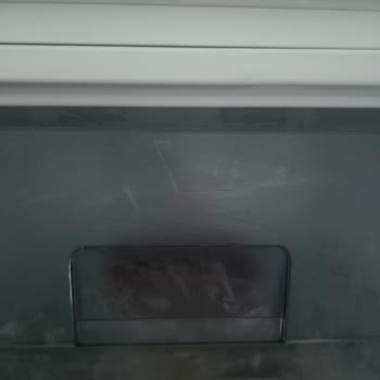 Grundig Arızalı Derin Dondurucu İçin Defalarca Servis Ve Çözülmeyen Mağduriyet