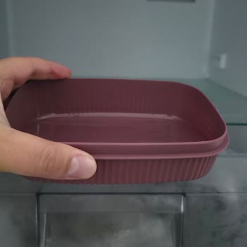 Grundig Arızalı Derin Dondurucu İçin Defalarca Servis Ve Çözülmeyen Mağduriyet