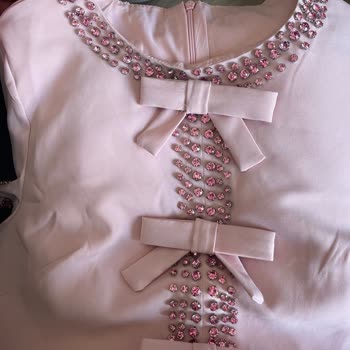 Armiea Aldığım Ürün Hem Kargodan Geç Teslim Edildi Hem De Görseldeki İle Gelen Ürün Aynı Değil