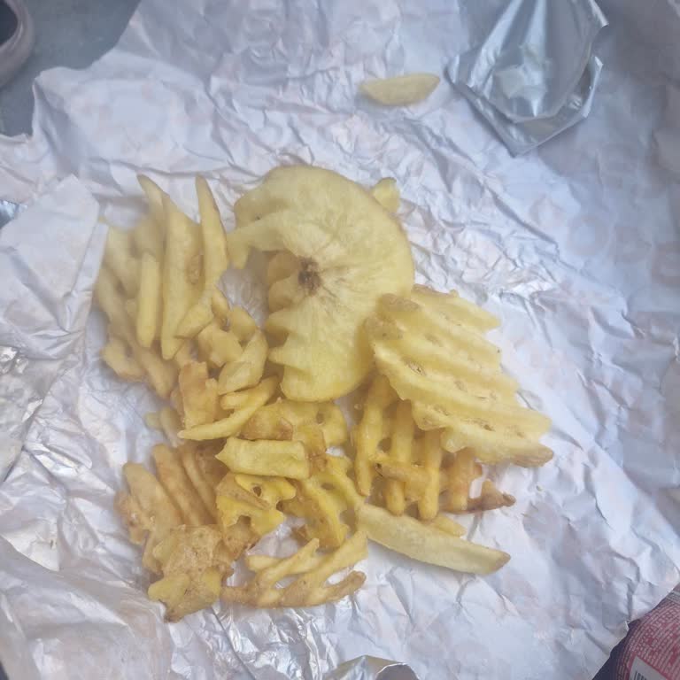 Popeyes'tan Eksik Patates Şoku: Paramızla Rezil Olduk
