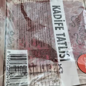 BİM'den Aldığım Kadife Tatlılarının Küflü Çıkması Ve İlgisizlik