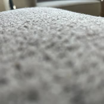 Kilim Mobilya Natura Koltuk Takımında Kumaş Topaklanması Ve Erken Yıpranma Sorunu