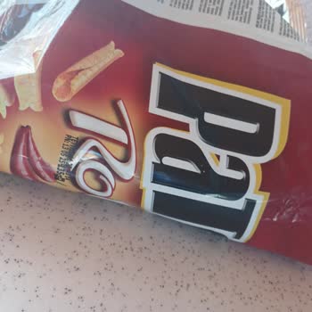 Patos Rolls Cipsin İçinden Yanık Ve Kırık Parçalar Çıktı