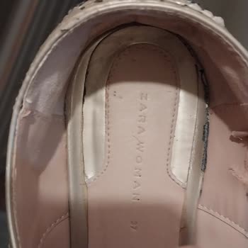 I Wore My Zara Sneakers a Few Times and the Sole Split Open