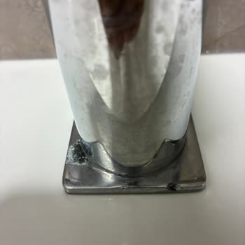 Kale Banyo Bataryasında Soyulma Ve Renk Atması Sorunu