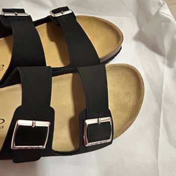 Teşhir Ürünü Satışı Ve Umursamaz Mağaza Yaklaşımı