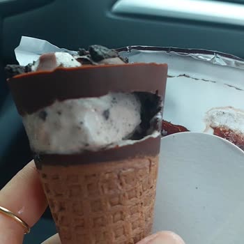 Cornetto Disc Dondurmasının Şekli Ve Çikolatası Beklentimi Karşılamadı