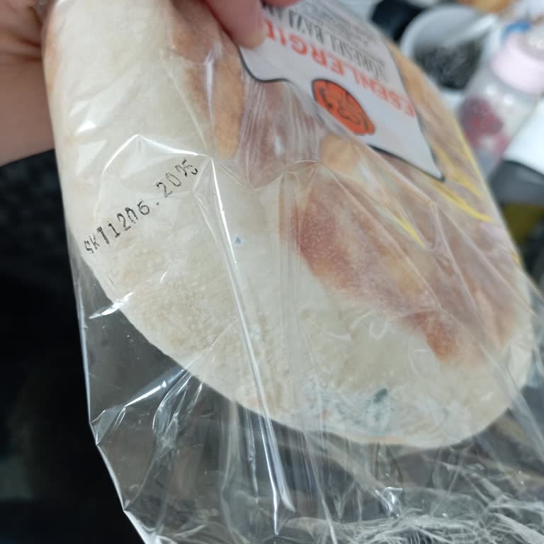 Market Alışverişinde Küflü Ekmek Şoku İnsan Sağlığı Tehlikede