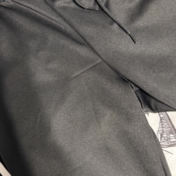 Adidas Eşofman Altı Kısa Sürede Söküldü, Değişim Talebim Karşılanmıyor