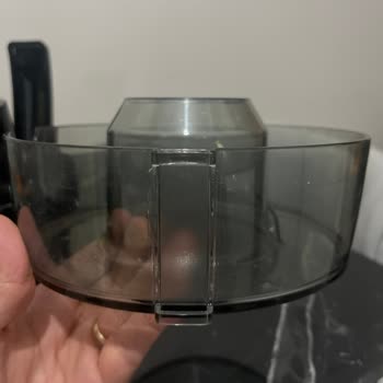 Garanti Kapsamındaki Philips Meyve Sıkacağında Parça Sürekli Yerinden Çıkıyor